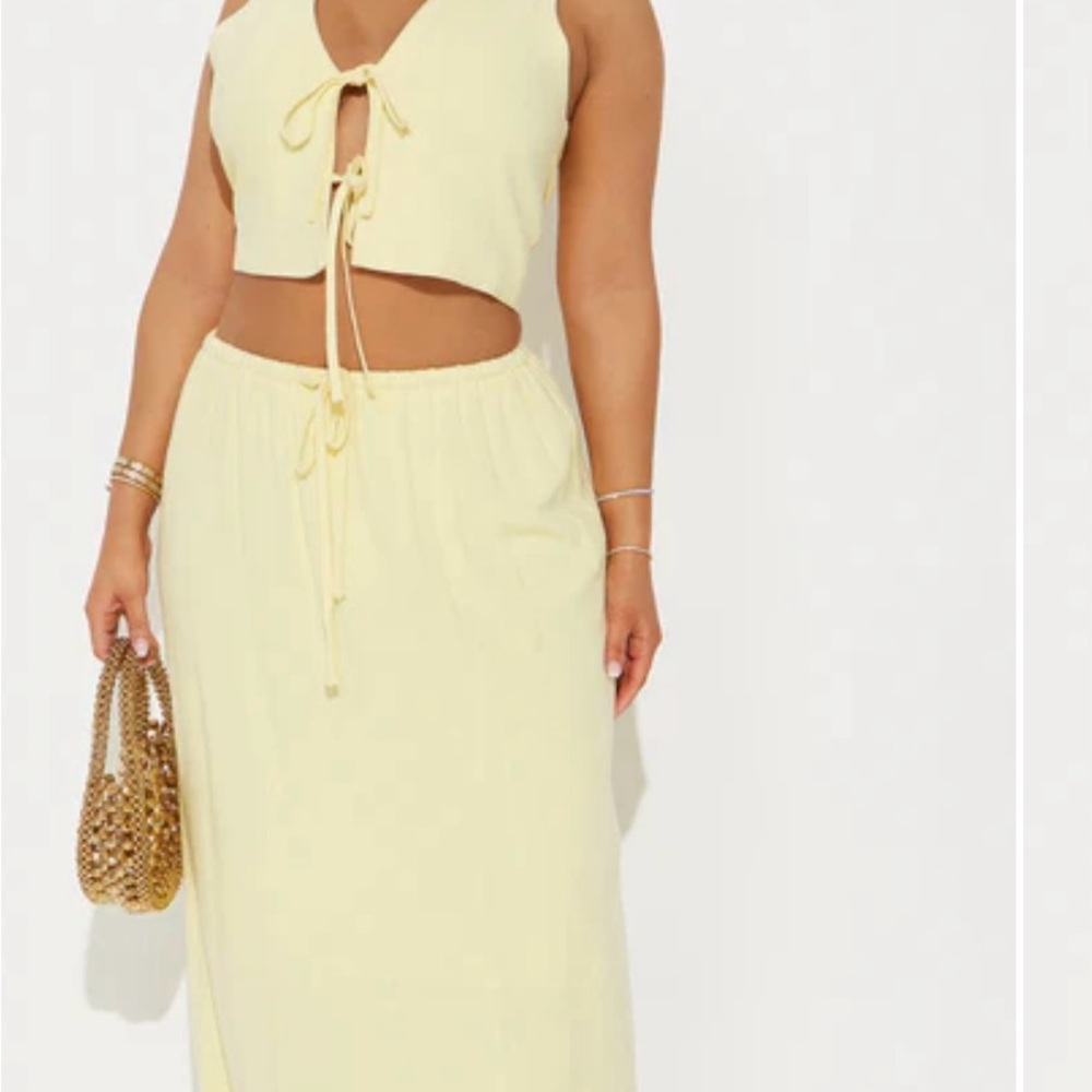Elegant Cream Skirt with Vest